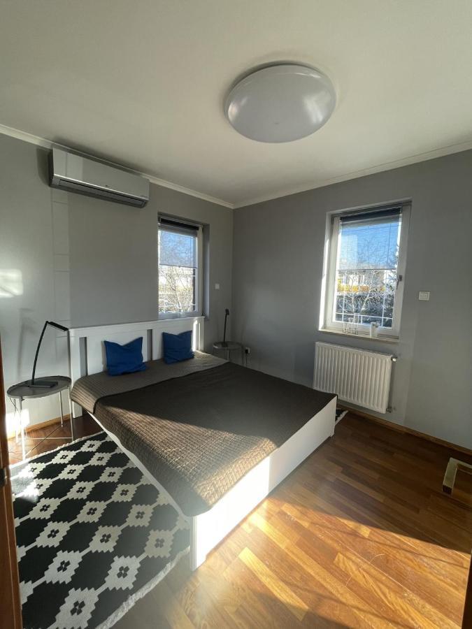 Rosehill Garden Family Villa With A Great Budapest View מראה חיצוני תמונה