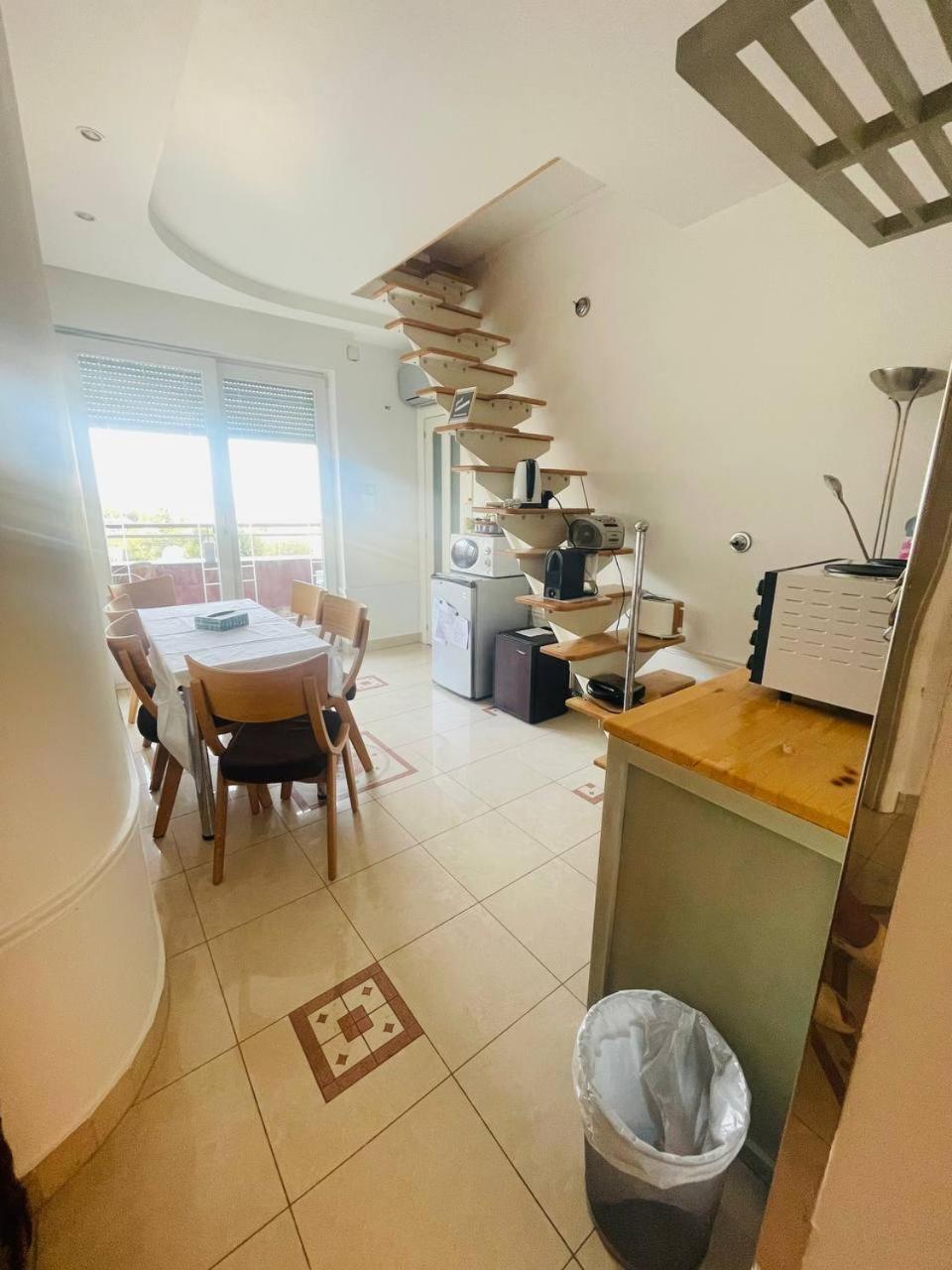 Rosehill Garden Family Villa With A Great Budapest View מראה חיצוני תמונה